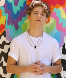 Handsome Faces Twink Tube good looking boys 62354501a4239.jpg