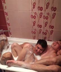 Cute Twinks Showering Gay Porn Tube 624261c6eb1a9.jpg