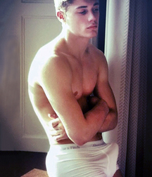 Sexy Bulge Twinks Swim Shirtless Tube 6249e7eb05d64.jpg