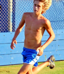 Sexy Shorts Guys Twink Tube Feature 624cf12e85564.png