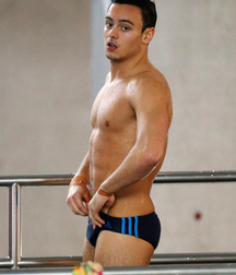 Adidas Twinks Hunks Tube 624f5c531aac3.jpg