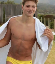 Sexy Guys In Yellow Flex Twink Tube