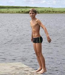 Shirtless Twinks fitness twink boys porn 625b8c75cc905.jpg