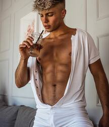 Handsome Model Adam Gay Boys Tube 625ec55c59ff8.jpg