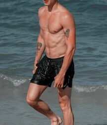 Handsome Singer Shawn Mendes Twink Tube 626cbbcd78892.jpg
