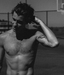 Handsome Singer Shawn Mendes Twink Tube 626cbbcfd5654.jpg