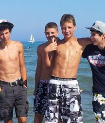 Gay Beach Boys Tube Twinks exhibitionist 