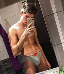Sexy Underwear Twinks Hunks Gay Boys Hunks Tube Flex 629bf39fec86e.jpg