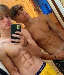 Sexy Abs Gay Boys Tube Jacked Twinks 62ad463335858.jpeg