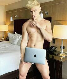 Sexy Model Alam Gay Boys Tube 62c09f0142766.jpg