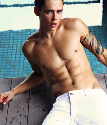 Handsome Fit Model Mario Gay Boys Tube 62c0c07a30656.jpg