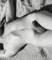 Photos B&W Gay Boys Twink Tube photography  62d6bdb5b021f.jpg
