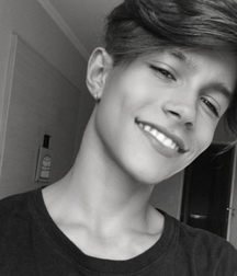 Photos B&W Gay Boys Twink Tube photography  62d6bdb9e2b1e.jpg