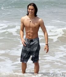 Handsome Fit Booboo Gay Boys Tube 62fdd13c14db4.jpg