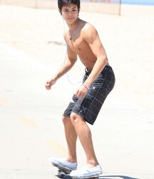 Handsome Fit Booboo Gay Boys Tube 62fdd16232977.jpeg
