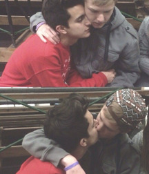 Kissing Is Nice Gay Tube 5f7a2090434f7.jpg