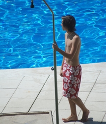 At the swimming pool 5bba74e3b1600.jpg