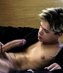 twink 5 5cef81b6e6268.jpg