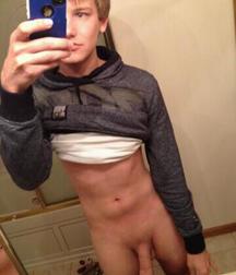 selfies 2 5cf1949bb4547.jpg
