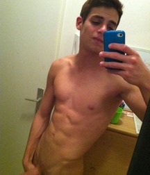 selfies 4 5cf1a2df98889.jpg