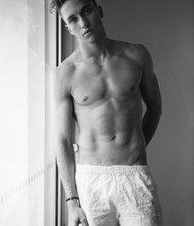 Hot boys 3 (bw) 57cbd72391f6b.jpeg