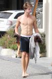 Patrick Schwarzenegger 2.jpg