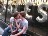 Kiss-22 19.jpg