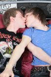 Kiss-22 2.jpg