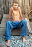 LR2T's BoyPics57 10.jpg