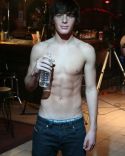 Lads with abs 16.jpg
