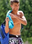 LR2T BoyPics80 7.jpg