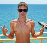 LR2T BoyPics82 3.jpg