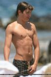Sexy Zac Efron 7.jpg