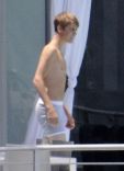 Justin so hot <3 5.jpg