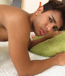 Alex 5999728e72e31.jpg
