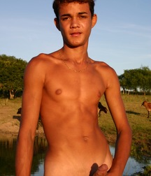 Ricardo 59a1941278ddc.jpg
