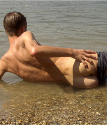 Romeo on Beach 59a1d1e04d3df.jpg