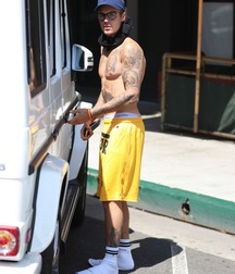 Bieber in.... 59ad02398e9cf.jpg