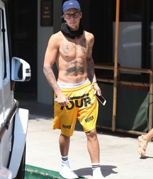Bieber in.... 59ad029c535c4.jpg