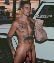 Bieber in.... 59ad034d6c6df.jpg