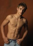 LR2T BoyPics170 7.jpg