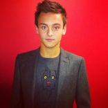 Tom Daley--Please tell you're gay 3.jpg