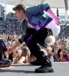 Justin Bieber 3 5.jpg