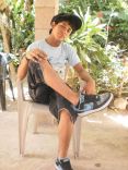 Sitting Cute 7.jpg