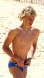 LR2T BoyPics128 14.jpg