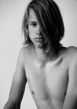 Lovely Creatures 19.jpg
