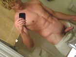 Hot boys self pics 10.jpg