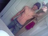 seexy boys no shirts. 6.jpg