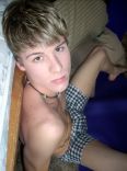 No nude-30