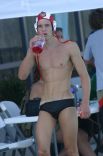Boys in Speedos 16.jpg